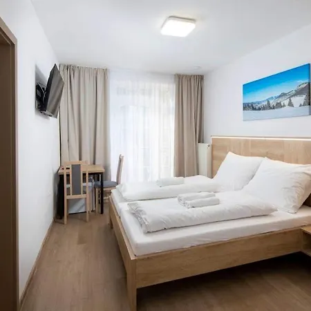 Πανσιόν Zuzana